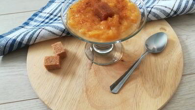 десерт из авокадо, персика и банана