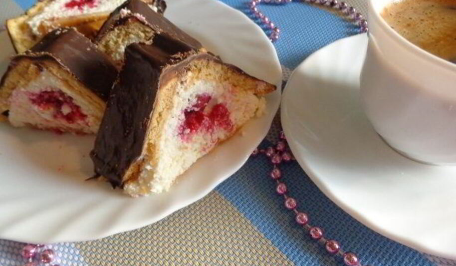 Рецепт десерта из печенья и творога