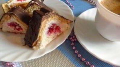 десерт из печенья и творога