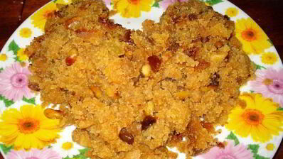 халава — пудинг из манной крупы