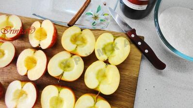 хмельные яблочки в вине на десерт