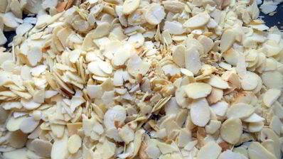 мягкие шоколадно-имбирные конфеты с вишней