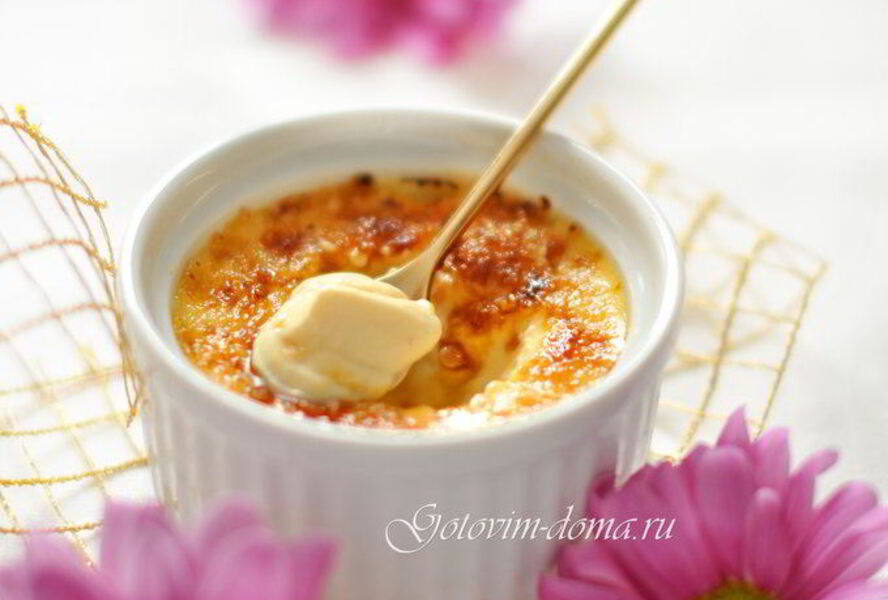 Десерт крем-брюле