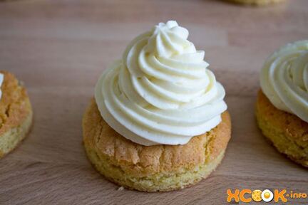 Крем дипломат