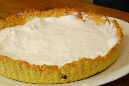 Кростата с йогуртовым кремом