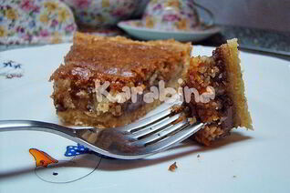 Кростата с миндальным кремом и шоколадом