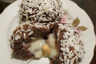 Шарики с кешью и заварным кремом Гигантелло