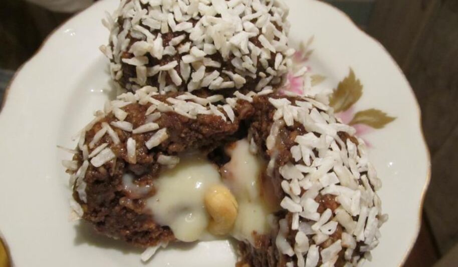 Рецепт шариков с кешью и заварным кремом гигантелло