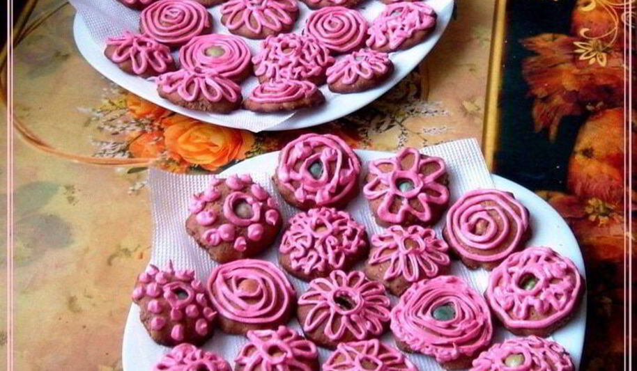 Рецепт шоколадного курабьего с нежным кремом и морскими камешками