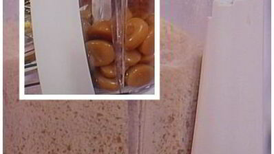 вишневый мильфей с творжно-сливочным кремом и карамельным крокантом