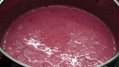 миндально-ягодный десерт