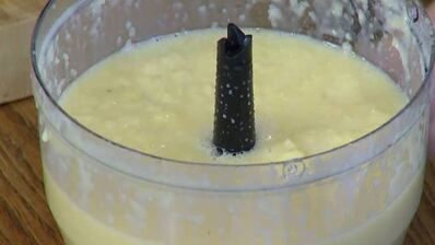 йогуртовое мороженое с ананасом