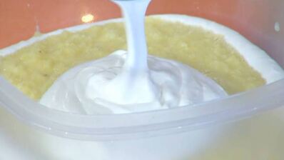 йогуртовое мороженое с ананасом