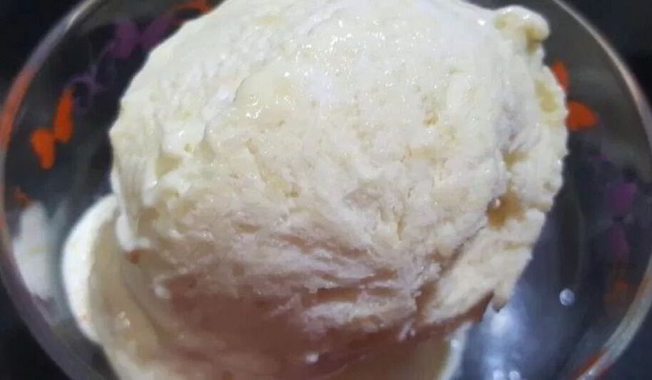 Рецепт йогуртового мороженого с шоколадом