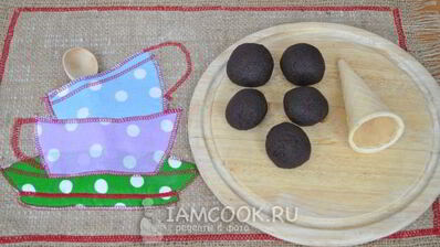 кейк-попсы в рожке для мороженого