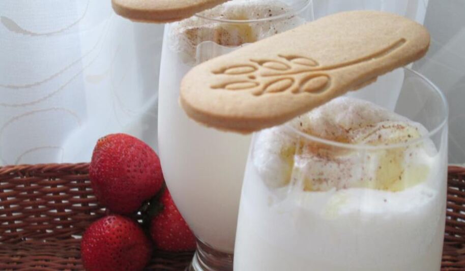 Рецепт коктейля из мороженого с корицей и имбирем