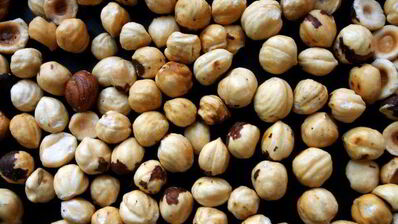 медовое мороженое с фундуком