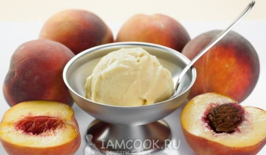 Рецепт персикового мороженого для фризера