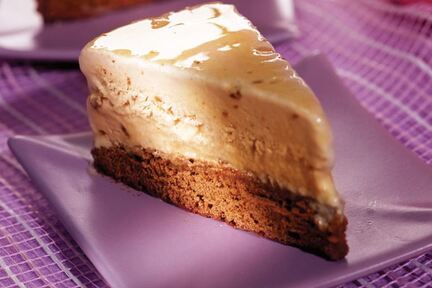 Торт-мороженое с карамелью