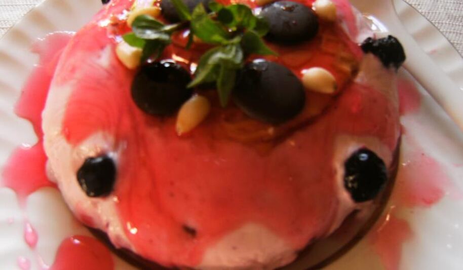 Рецепт творожно-ягодного мороженого