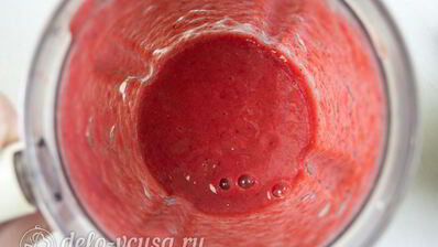 лимонно-клубничный муссовый торт