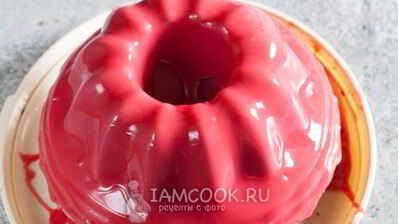 малиновый муссовый торт