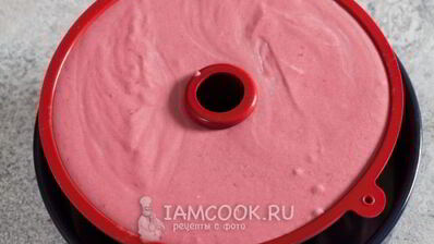 малиновый муссовый торт