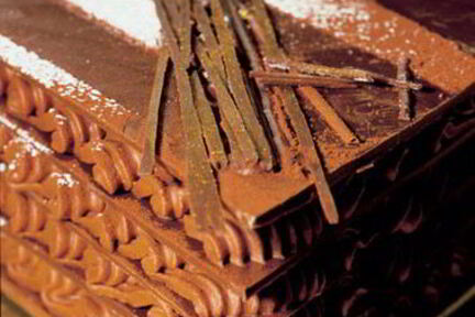 Пралине с шоколадно-карамельным муссом