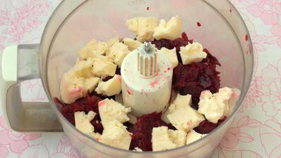 свекольный мусс с брынзой