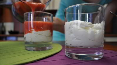 творожно-клубничный мусс