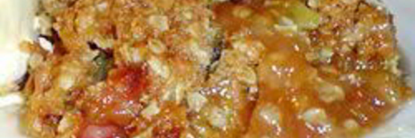 Овсяный десерт Крамбл с ревенем