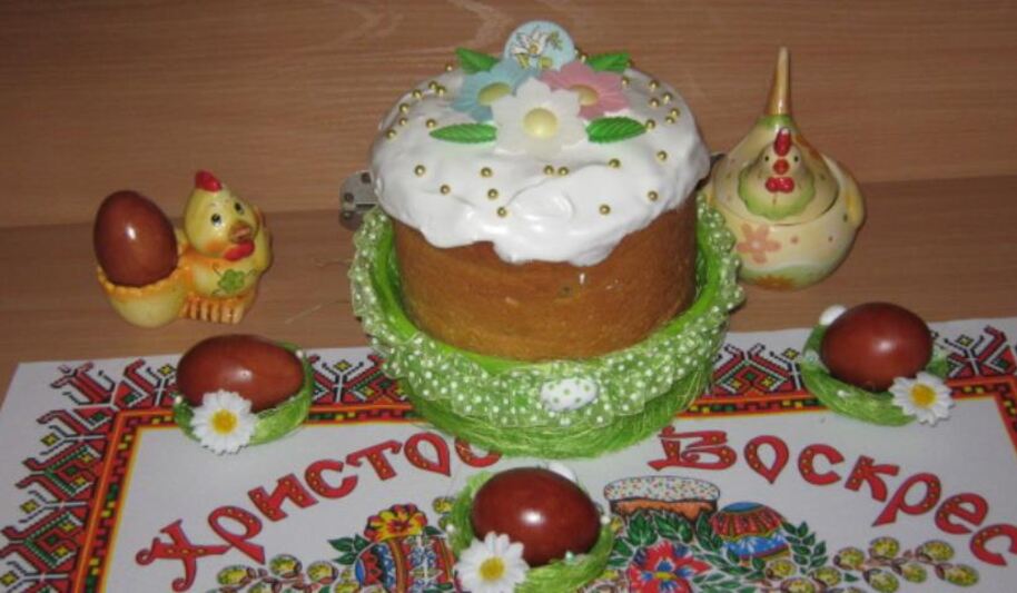 Рецепт кулича с апельсиновой цедрой и вяленой клюквой