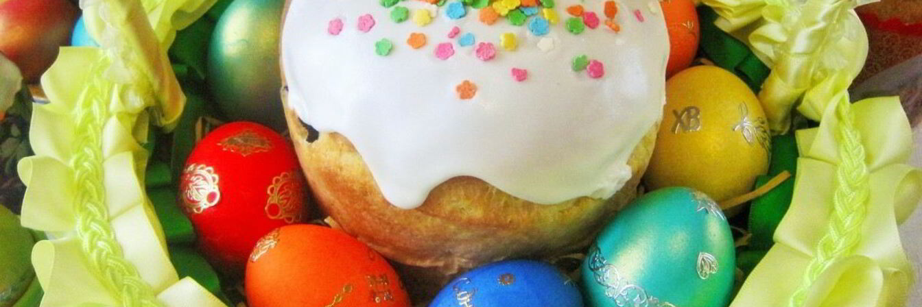 Кулич с ромом и изюмом