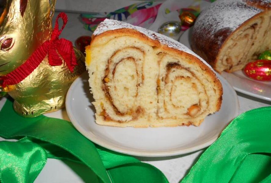 Пасхальный карантийский хлеб