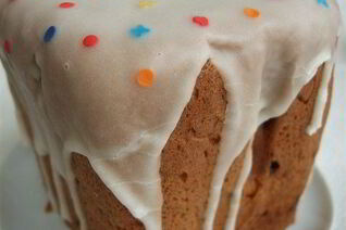 Пасхальный кулич со специями и лимонной цедрой