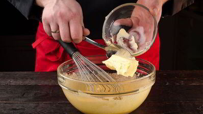 желтковый кулич с ромом