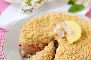 Пудинг из риса с яблоками