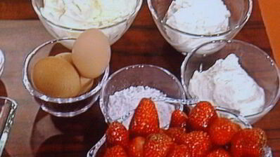 базиликовый тирамису с клубникой