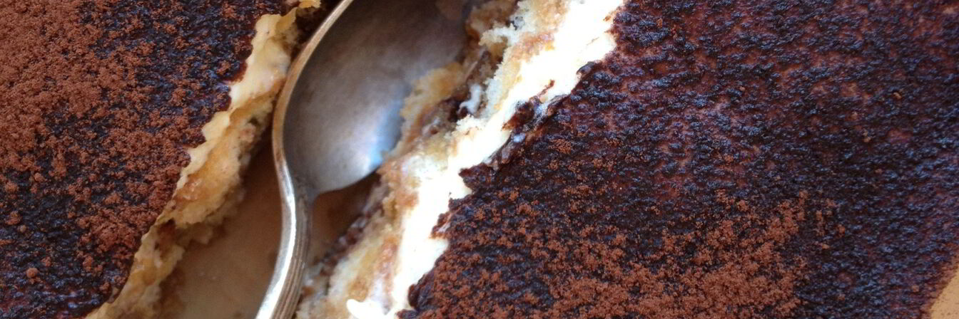 Тирамису с маскарпоне и коньяком