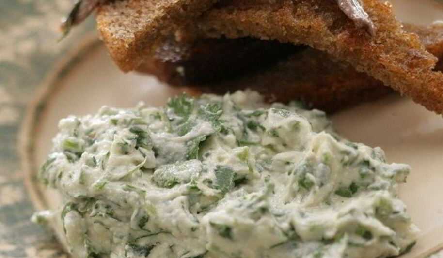 Рецепт творога с зеленью и чесноком