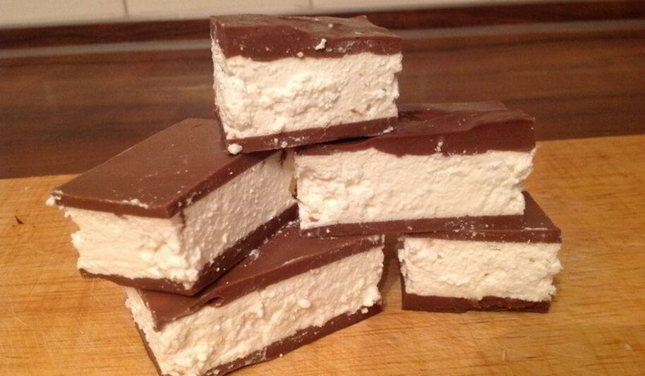 Рецепт творожных сырков в шоколадной глазури по-домашнему