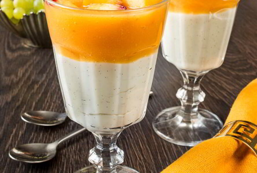 Ванильный пудинг с персиками