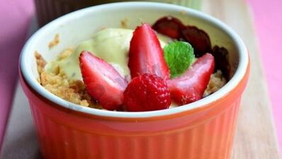 ягодный крамбл