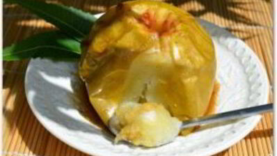 запеченные яблоки с кедровыми орешками