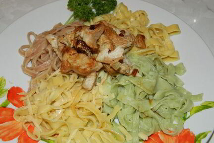 Домашняя лапша из овощного пюре