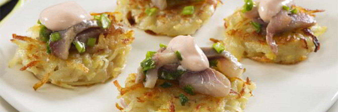 Драники с селедкой