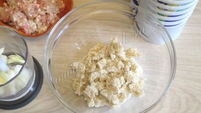 фрикадельки с рисом