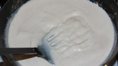 фрикадельки со сливочным сыром в белом соусе