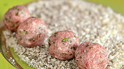 фрикадельки в пряном шафранно-лимонном соусе