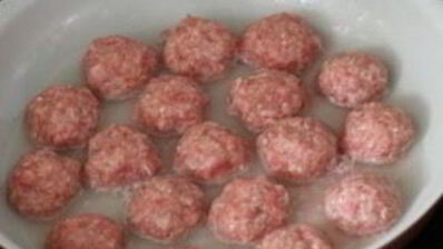 фрикадельки в сметанном соусе